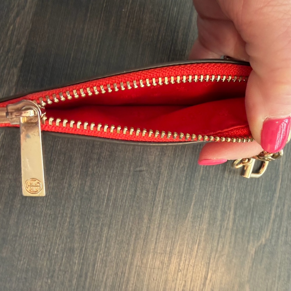 Tory Burch Red Leather Key & Card Holder with Gold Hardware - Picture 2 of 4
